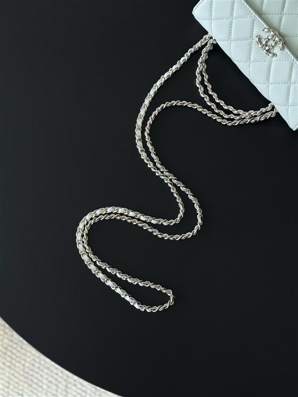 2026127215017421 590